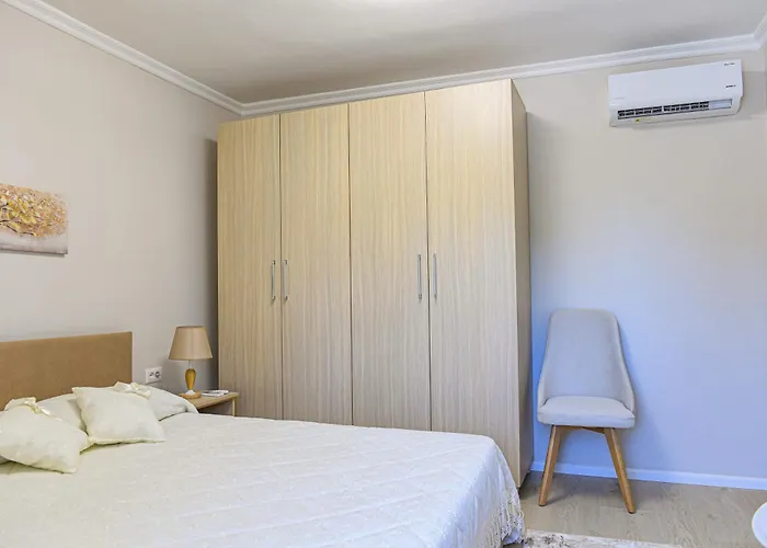 Oma\'S Apartment